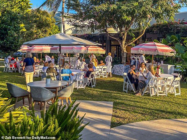Outdoor seating at The Royal Poinciana Plaza in Palm Beach