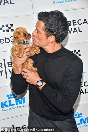 While Katy looked unenthused at the amusement park, Orlando seemed to be having a blast at the Tribeca Festival in NYC