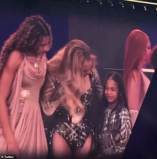 Beyonc's daughter Rumi Carter broke down in tears as she joined her superstar mother for an emotional moment on stage during her Cowboy Carter Tour in London