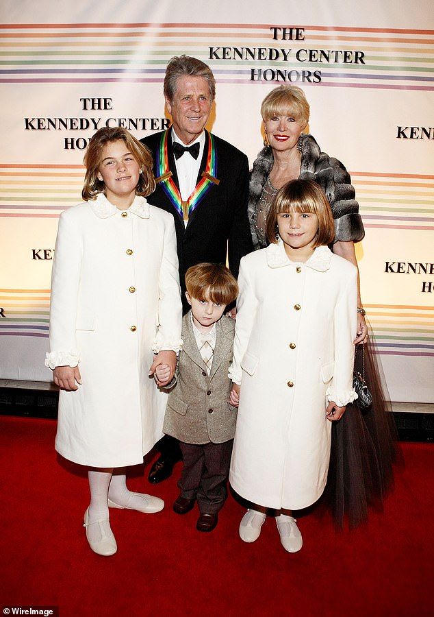 Wilson and Ledbetter posed with their children Daria, Dylan and Delanie at theKennedy Center in 2007 in Washington, DC