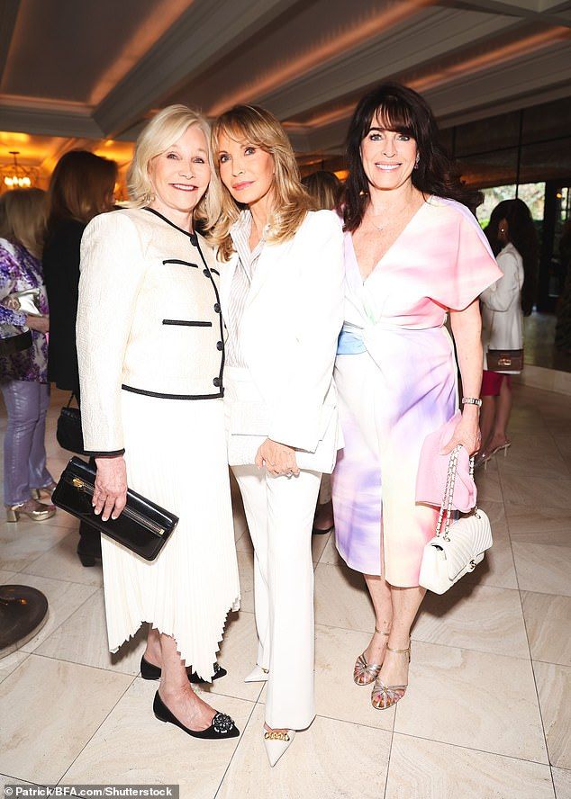 There was no shortage of glamour at the festivities as Jaclyn stepped out alongside Cynthia Sikes