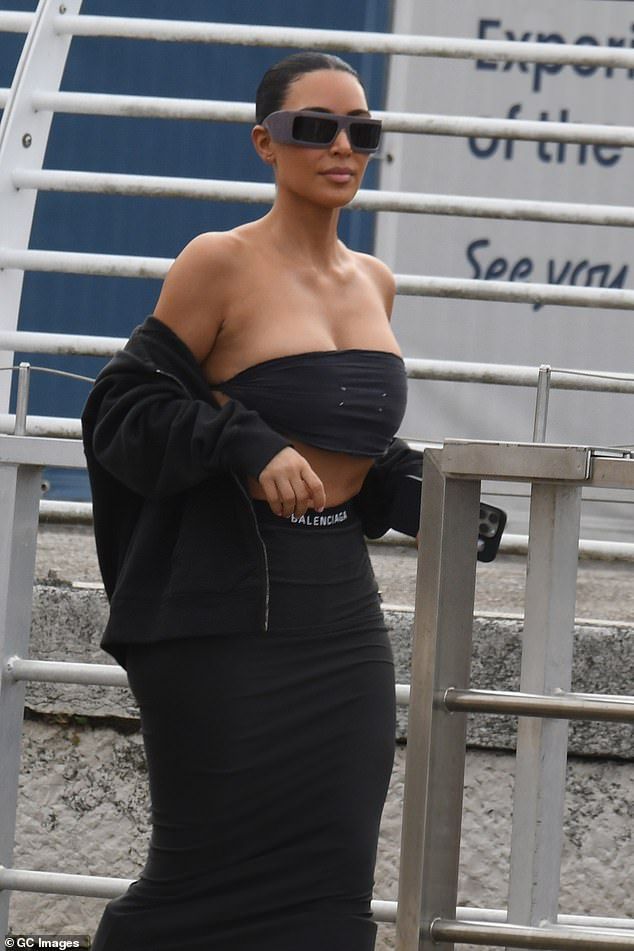 Now, Kim has sparked fresh surgery speculation after years of denial while in the City of canals wearing an ab-baring look