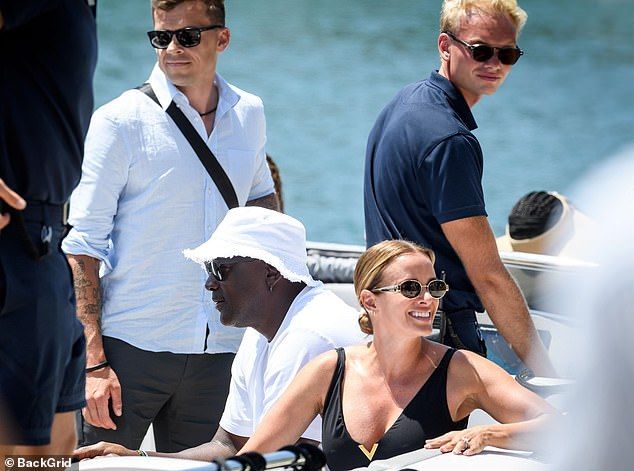 They hopped on board a smaller boat with the group and seemingly made their way to shore