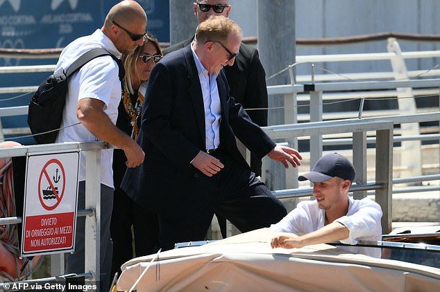 Kering CEO Franois-Henri Pinault gets on a boat at Venice Marco Polo airport ahead of Jeff Bezos' wedding on June 27, 2025