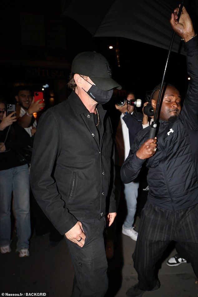 Leonardo DiCaprio tried his best to keep a low-profile while exiting Jeff Bezos' new wife Lauren Sanchez's dinner party in Paris, France on Tuesday night