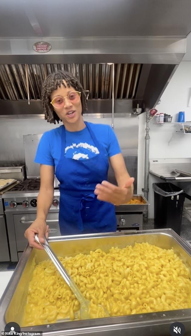 The comic-actress does a number of different jobs for the vegan restaurant