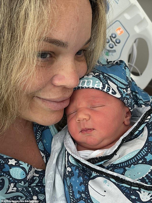 The mother-son duo wore matching ocean print