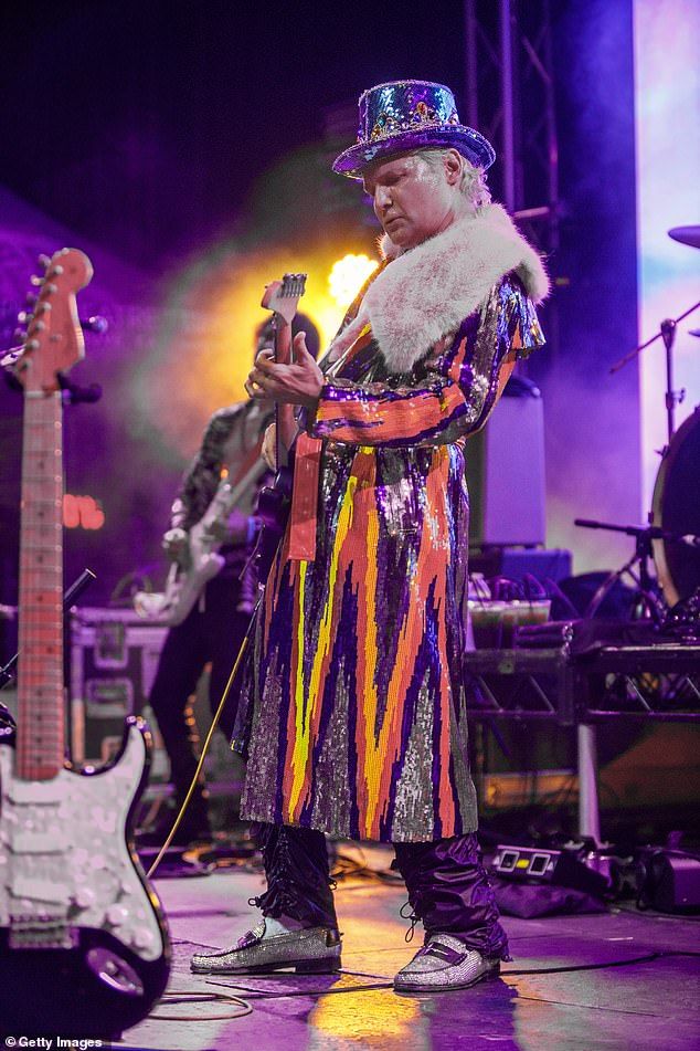 The singer appeared delighted to be back at the Corey and Friends Live! event after releasing new music