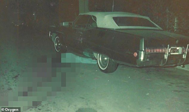 Limo driver Thurman Brooms found the Starsky & Hutch actress' mangled body around 1:30am and claimed to have seen her take her final breath. A bloodsoaked Helm was laid on her left side with her hand gripped between her thighs, her legs partially under th