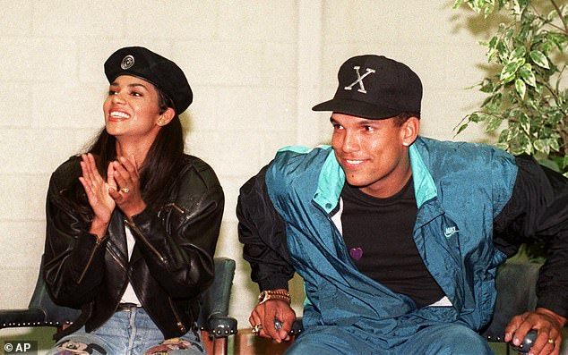 Halle and David began dating in 1992 after she first saw him competing during an MTV celebrity baseball game; the former couple seen in 1996 in Atlanta