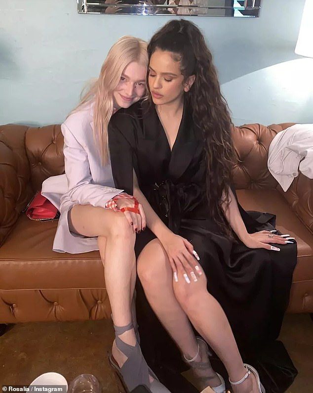 Rosala made a rare remark about her love life when asked whether she felt the need to publicly define her sexuality following her romance with Hunter Schafer