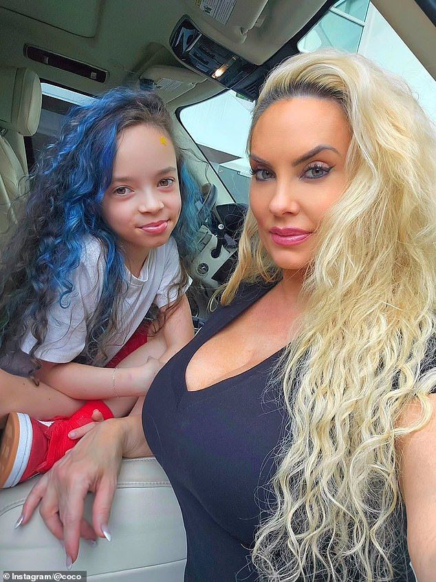 'The many faces of chanel.... Had some fun with Chanel's hair recently .. She's been feeling the color blue lately.. So I finally gave in.. I asked her which is her favorite pic to post and she said all of them..lol #viralshampoo #viralconditioner - @cele