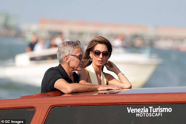 The couple were seen arriving in on their boat