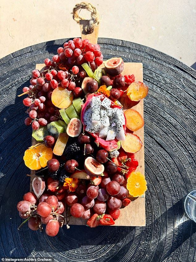 There was also this bright photo of her magnificent fruit tray full of grapes, strawberries, kiwi and cherries