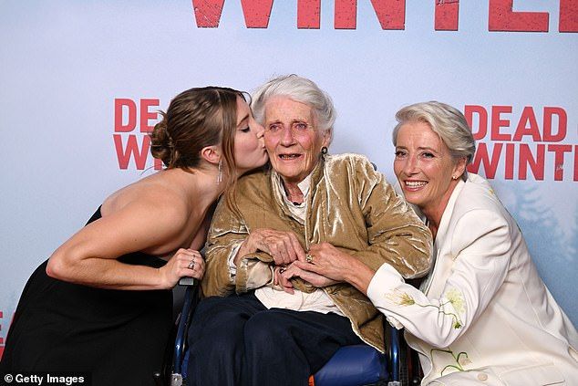 Gaia planted a sweet kiss on her grandmother's cheek as they arrived for the screening