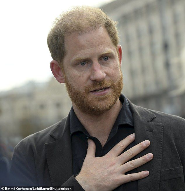 Prince Harry encouraged soldiers going back to non-military life in Ukraine to open up to their family and friends