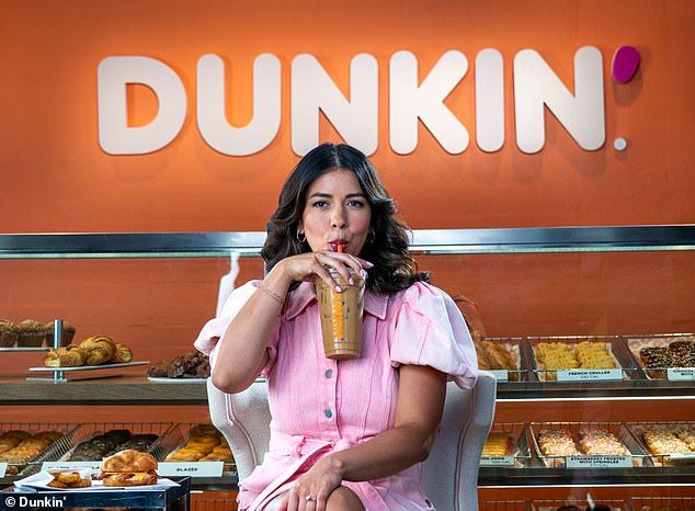 This was Jen's first time working with American breakfast staple restaurant Dunkin' but Ben has worked with the company for years as he has even starred in numerous memorable Super Bowl commercials for the Quincy, Massachusetts based company