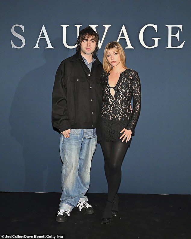 Lennon Gallagher and girlfriend Isobel Richmond put on a loved-up display