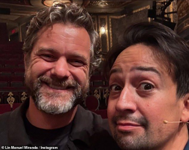 Lin-Manuel posed for a selfie with Joshua Jackson, who played Pacey on the show