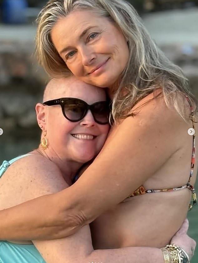 Porizkova and her pal seen arm in arm in an Instagram post