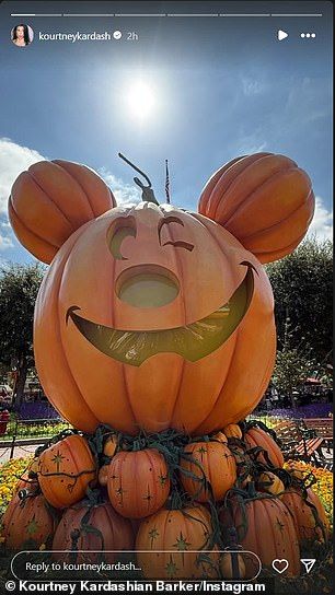 Kourtney Instastoried several snapshots of the festive Halloween dcor on display at the popular theme park