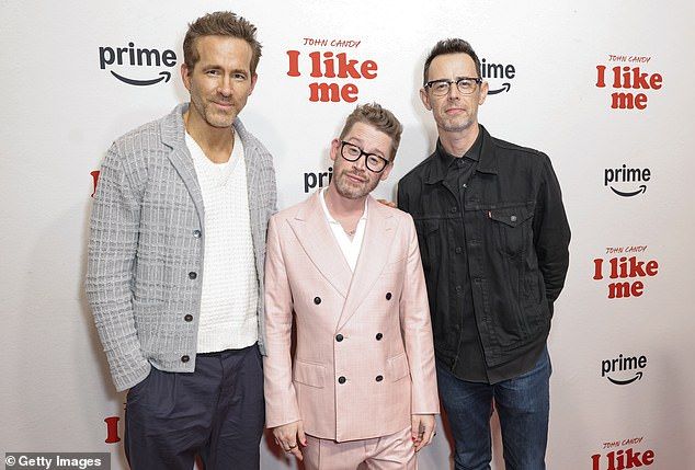 Ryan pictured with Macaulay and Colin Hanks
