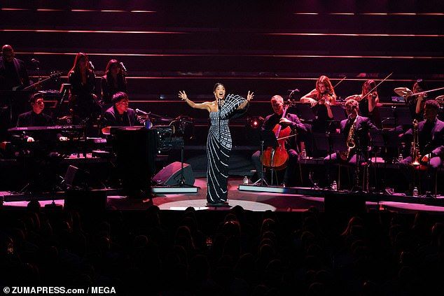 The hit show, which closed in July of this year after a 10-month run, was based in New York and saw Nicole star as Norma Desmond