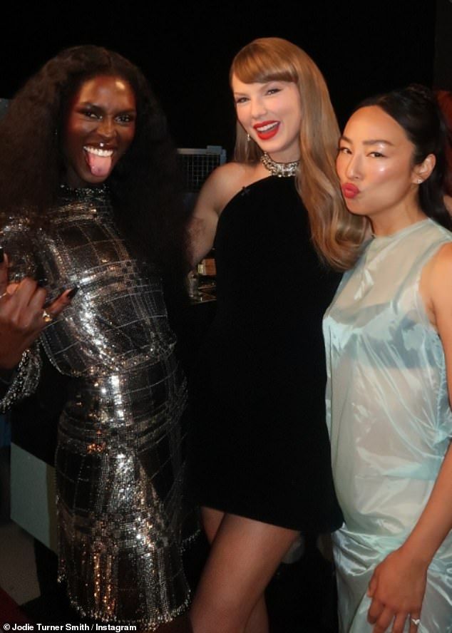 Sharing backstage snaps from The Graham Norton Show, Jodie said: ' @taylorswift you're an absolute babe! my love for you grows with each encounter!
