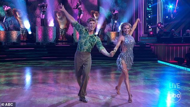 Robert Irwin and his partner Witney Carson performed the Cha Cha to Shakira's 'Try Everything' from the first Zootopia film