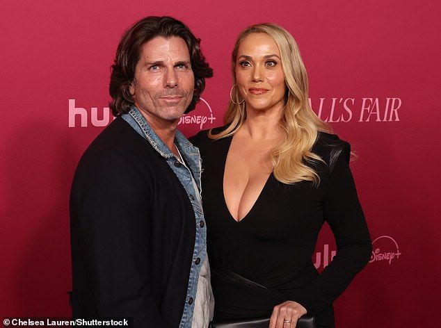 Elizabeth was joined by husband Greg Lauren